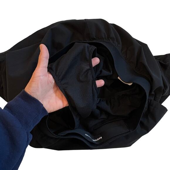 Under Armour Speedpocket 9" Running Shorts Mens Large Black Fitted Brief Lined - Picture 3 of 12